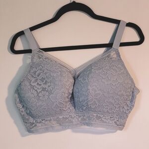 **BRAND NEW** knix deep V Lace Bralette